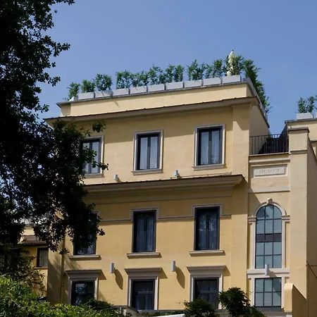 Western Cinemusic Hotel 4*