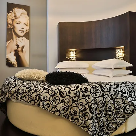 Hotel Western Cinemusic Roma