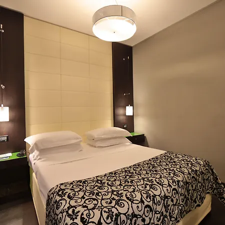 Hotel Western Cinemusic