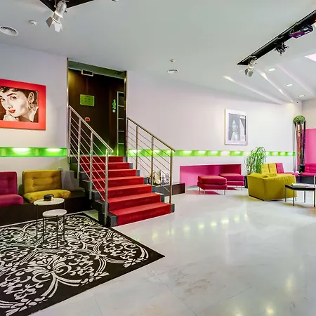 Western Cinemusic Hotel Rzym