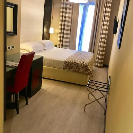 Western Cinemusic Szálloda 4*